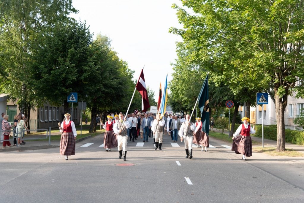 preilu-novada-svetku-gajiens-foto-l-uzulniks-055-1024x684.jpg