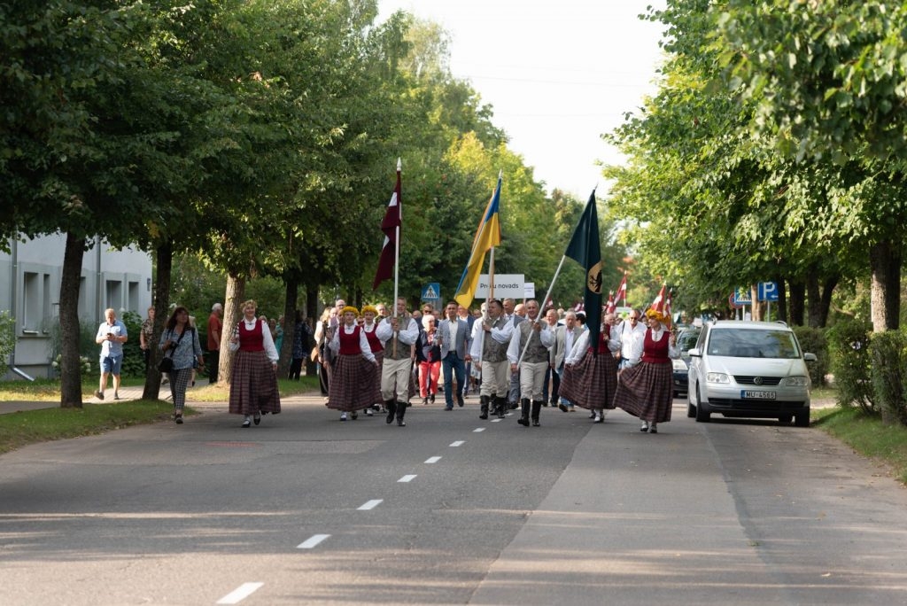 preilu-novada-svetku-gajiens-foto-l-uzulniks-056-1024x684.jpg