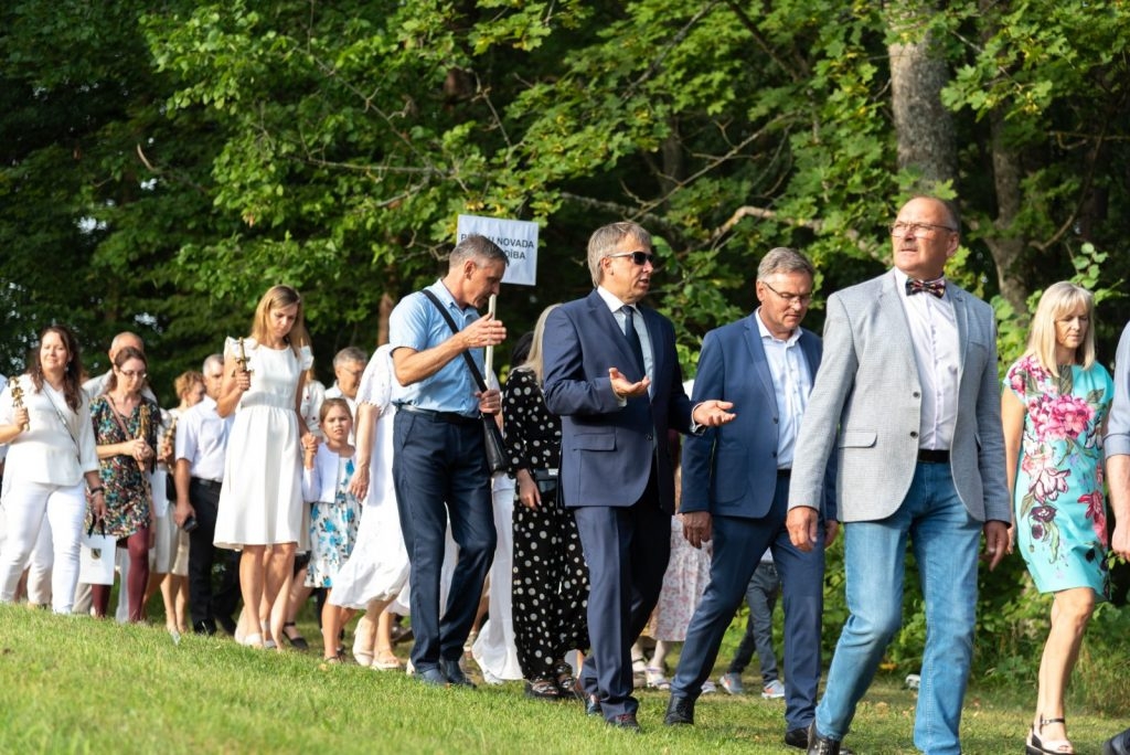 preilu-novada-svetku-gajiens-foto-l-uzulniks-068-1024x684.jpg