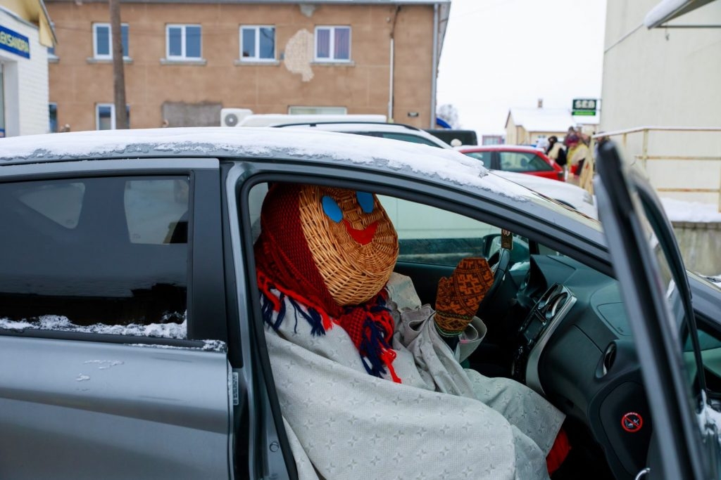 preilu-pilsetas-egles-iedegsanas-pasakums-ziemassvetku-putekli-foto-v-agurjanovs-002-1024x683.jpg