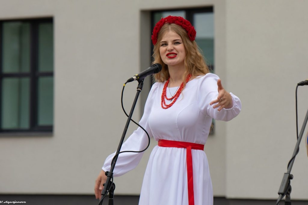 preilu-sadraudzibas-pilsetas-nizinas-ukraina-viesmakslinieku-koncerts-foto-v-agurjanovs-012-1024x682.jpg