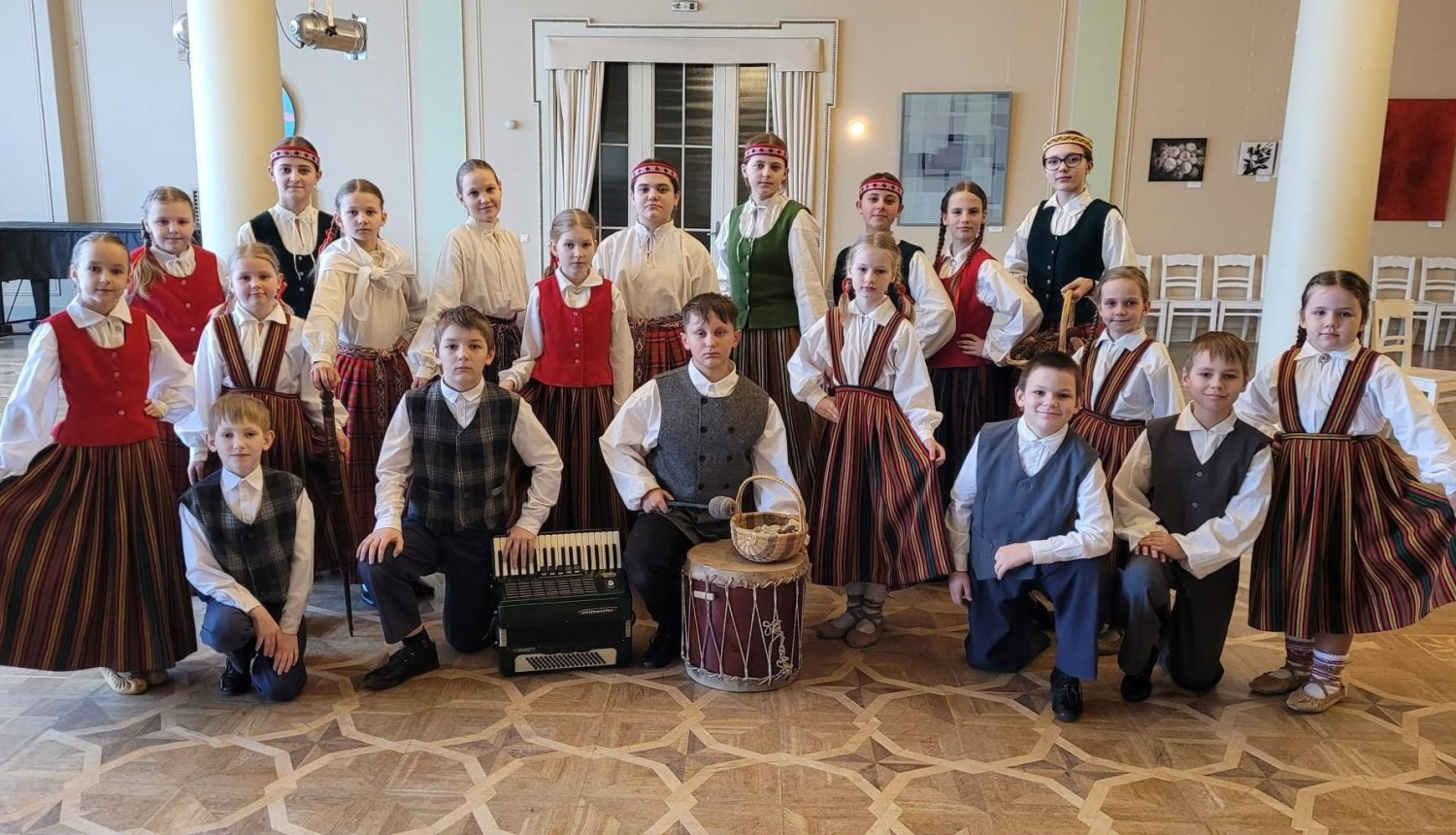 Sadarbība bērnu izaugsmei - Riebiņu vidusskolā