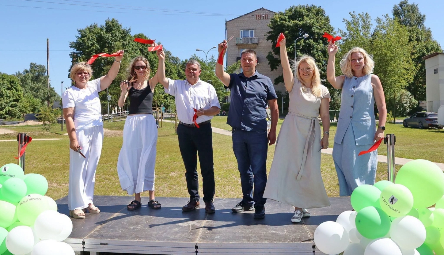 Svinīgi atklāts jaunais un ilgi gaidītais aktīvās atpūtas laukums “Žika laukums” Preiļos