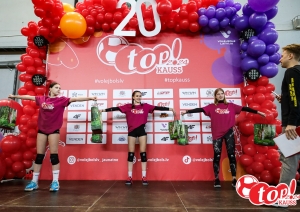 Četras komandas no Preiļu novada vispārizglītojošam skolām sacentās "top! kauss 2023" finālsacensības volejbolā