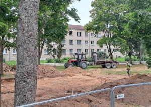 Preiļos uzsākta terapeitiskā dārza būvniecība sociālo pakalpojumu pieejamības uzlabošanai