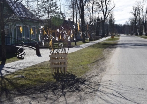 Simtiem krāsainu tauriņu nolaidušies Preiļu pilsētā