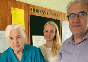 SAC “Aglona” sveic klienti Regīnu Ušacku 85 gadu jubilejā