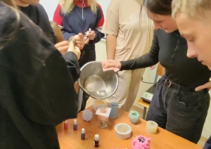 Riebiņu novada biedrība “Atspulgs L” īsteno projektu nr. MG 24/15 “Veidosim nākotni kopā!”