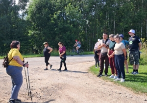 Veiksmīgi aizvadīts veselības veicināšanas pārgājiens "Kājām gar Ilzes ezeru"