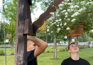 Īstenots jauniešu iniciatīvas projekts “Gandrīz profesionāļi”