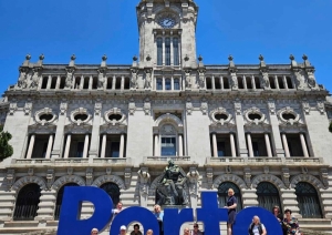 Preiļu novada Izglītības pārvaldes pieaugušo izglītības projekta ietvaros dalībnieces iepazinās ar Portugāles izglītības sistēmu un izglītības iestāžu darbu un piedalījās pieaugušo izglītības programmu mācību procesā