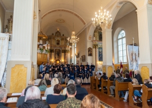 Vanagos ar plašu svētku programmu atklāts jauns tūrisma objekts – izlaušanās spēle “Segvārds Vientulis”