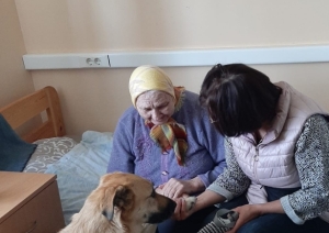 Sunītes Sāras apciemojums iepriecina SAC “Aglona” seniorus