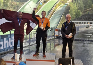 Trīs zelta medaļas no Eiropas čempionātā nūjošanā atceļo uz Preiļu novadu