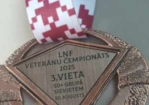 Sporta veterāni pārstāv novadu, vairo dzīvesprieku un medaļu skaitu augsta ranga sacensībās