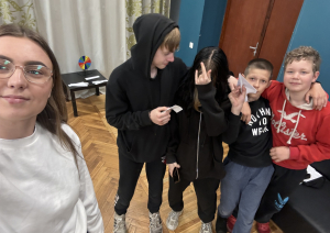 Riebiņu MJIC “Pakāpieni” norisinājās pasākums jauniešiem “Laimes rata izaicinājums”