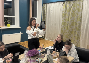 Meiteņu “GlowUp” vakari Preiļu novada Jauniešu centrā "ČETRI" un Riebiņu MJIC "Pakāpieni"