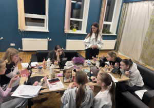 Meiteņu “GlowUp” vakari Preiļu novada Jauniešu centrā "ČETRI" un Riebiņu MJIC "Pakāpieni"