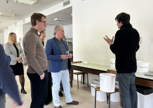 Projekta "Risinājumi pārtikas atkritumu samazināšanai skolu ēdnīcās" (projekta Nr. CB0600301) ietvaros projekta partneri no Igaunijas un Zviedrijas tiekas ar Preiļu novada pilotskolām un izglītības un zinātnes ministri Daci Melbārdi