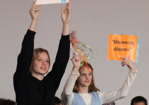 Jasmuižā aizvadīta erudīcijas spēle “Rainis? Rainis! Rainis…”