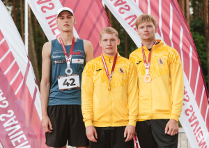 Preiļu novada vieglatlētiem piecas medaļas Latvijas U-18 čempionātā 