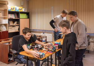 Aizvadīts 17. Latvijas robotikas čempionāta 7. Preiļu robotikas čempionāta posms