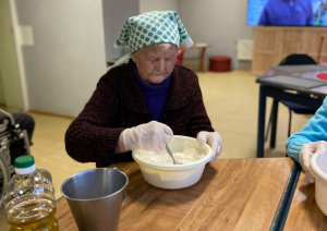 SAC "Aglona" klienti gatavo čeburekus