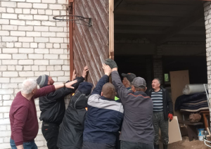 Sociālās aprūpes centrā "Aglona" norisinājās nozīmīga sakopšanas talka