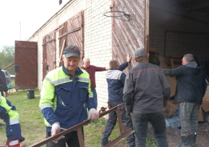 Sociālās aprūpes centrā "Aglona" norisinājās nozīmīga sakopšanas talka