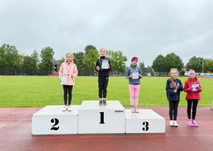 Aizvadītas Preiļu novada BJSS vieglatlētikas sacensības četrcīņā U-10,U-12 grupām