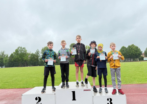 Aizvadītas Preiļu novada BJSS vieglatlētikas sacensības četrcīņā U-10,U-12 grupām