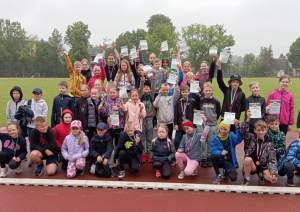 Aizvadītas Preiļu novada BJSS vieglatlētikas sacensības četrcīņā U-10,U-12 grupām