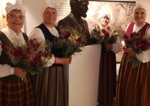 Večerinka – zaļumballe Raiņa "Jasmuižā"