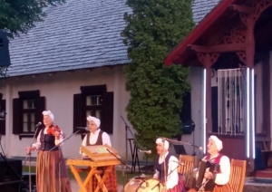 Večerinka – zaļumballe Raiņa "Jasmuižā"
