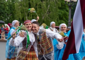Dziesmu un deju svētku dalībnieku gājiens “Novadu dižošanās”