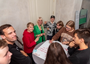 Preiļu pilī aizvadīta lēmumu pieņēmēju, pašvaldības speciālistu diskusija ar jauniešiem “Kafija ar Politiķiem”