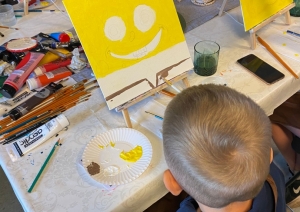 Īstenots jauniešu iniciatīvas projekts “Pieskaries mākslai”