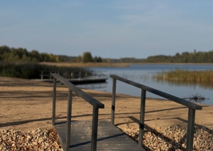 Pelēču ezera krastā izveidota jauna atpūtas vieta