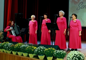 Grandioza jubilejas balle Riebiņos pulcē draugus no visas Latvijas