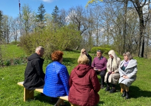 Preiļu pagasta “Dzeņu mājās” aizvadīta Līderu akadēmijas trešā mācību diena, kuras tēma bija “Krīzes komunikācijas veiksme - proaktīva sagatavošanās”
