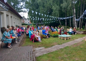 Pelēčos dārza svētki pulcē gan lielus, gan mazus