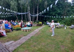 Pelēčos dārza svētki pulcē gan lielus, gan mazus