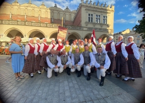 Preiļu Kultūras nama VPDK “Talderi” piedalījās XI vasaras mākslas festivālā Krakovā