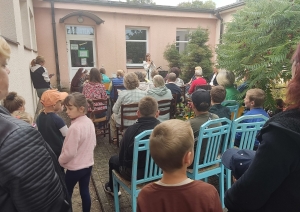 SAC "Aglona" klienti piedalās Dzejas dienās Kastīres bibliotēkā