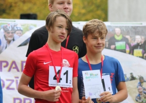 latvijas-skolenu-75-spartakiades-sacensibas-skolu-stafesu-krosa-1-oktobri-024-e1633609740297-683x1024.jpg