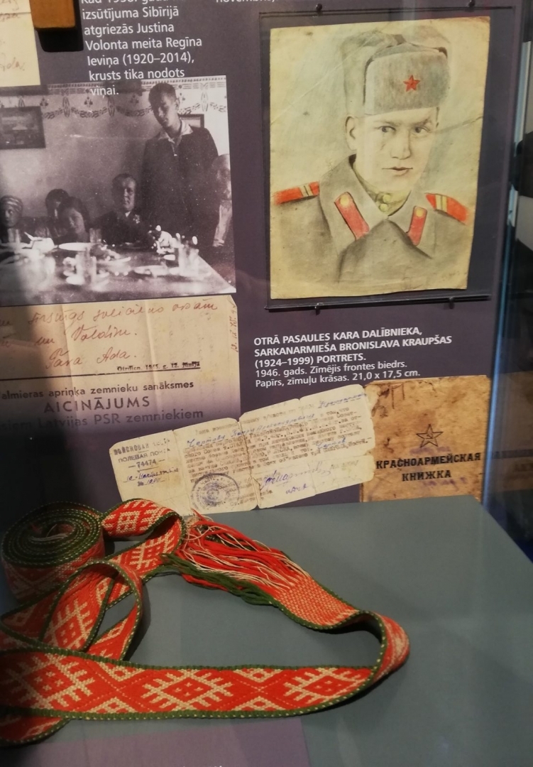 Ekspozīcijas “Muzeja stāsti Latvijai” fragments