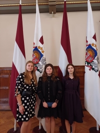 Aglonas vidusskolas skolēni viesojas pie Latvijas Valsts prezidenta