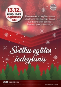 Svētku eglītes iedegšana