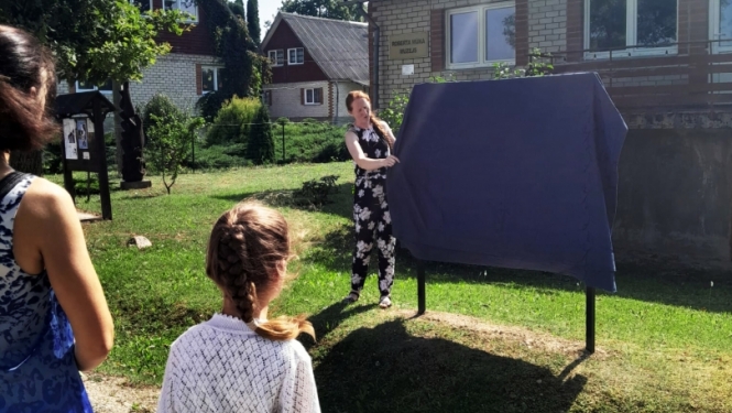 Realizēts Mazo grantu projekts “Vides dizaina uzlabošana. Roberta Mūka muzeja Galēnos ēkas un ieejas atpazīšana un nolasīšana Galēnu ciema vidē”