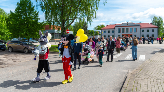 Bēbīšu pieneņpūku svētki 2025